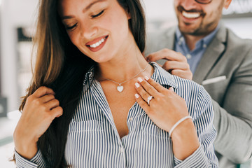 Jewelry Buying Guide