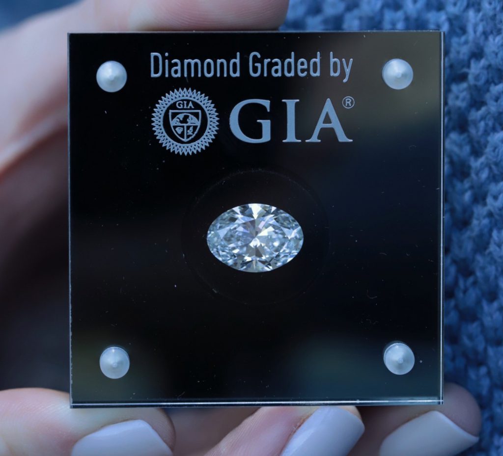 Oval-Cut GIA Certifed Diamonds by Diamond and Gold Warehouse