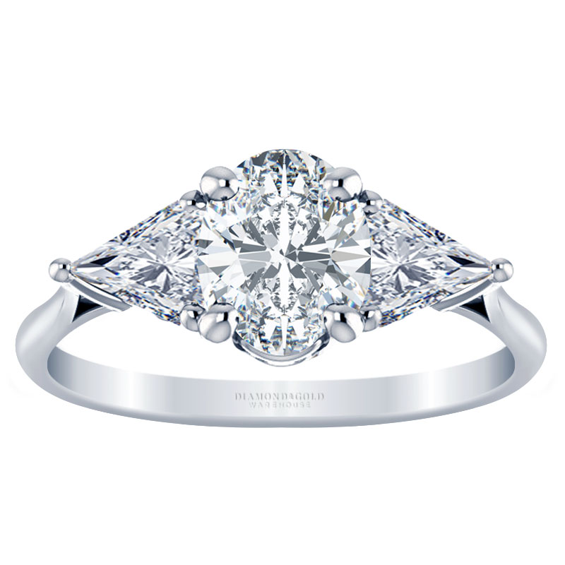Ova Cut Diamond Engagement Ring in Dallas, Texas