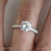 Classic Round Diamond Engagement Ring 